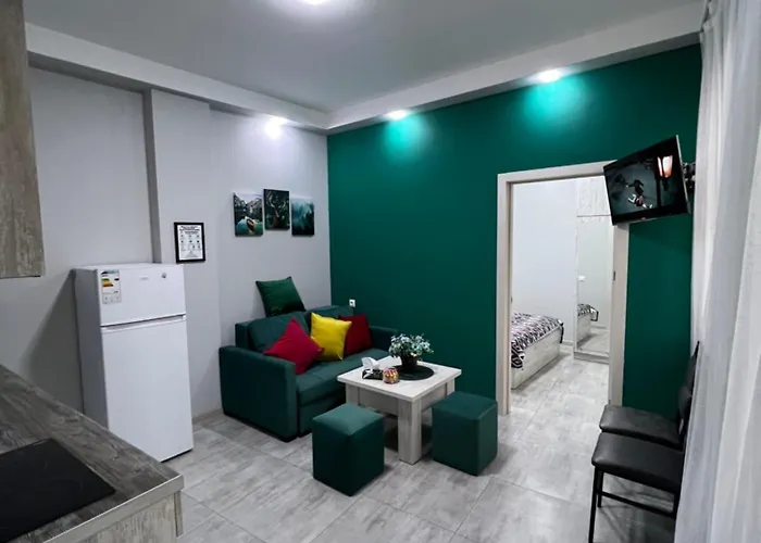 Cosy Apartment With Good Location Self Check In