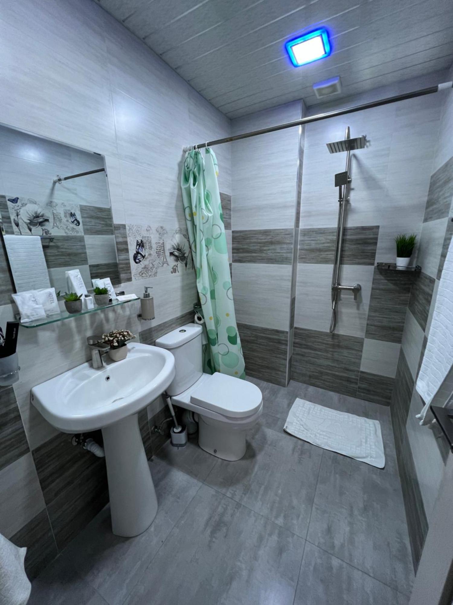 Cosy With Good Location Self Check In * Yerevan